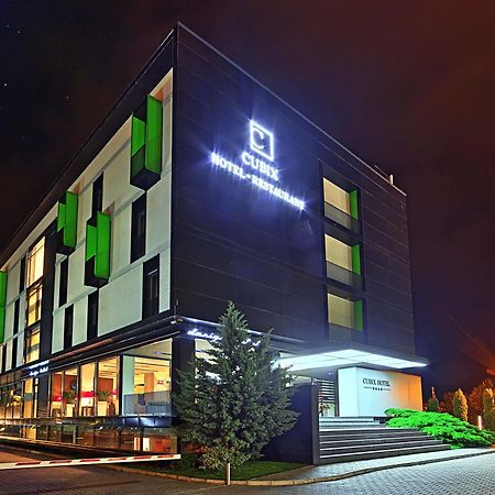 Hotel Cubix Brașov Exterior foto
