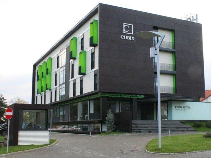 Hotel Cubix Brașov Exterior foto