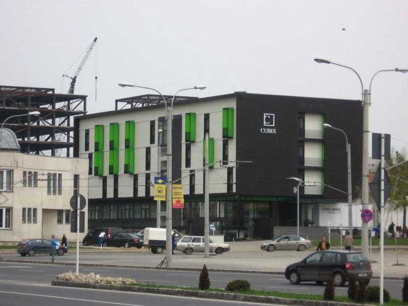 Hotel Cubix Brașov Exterior foto