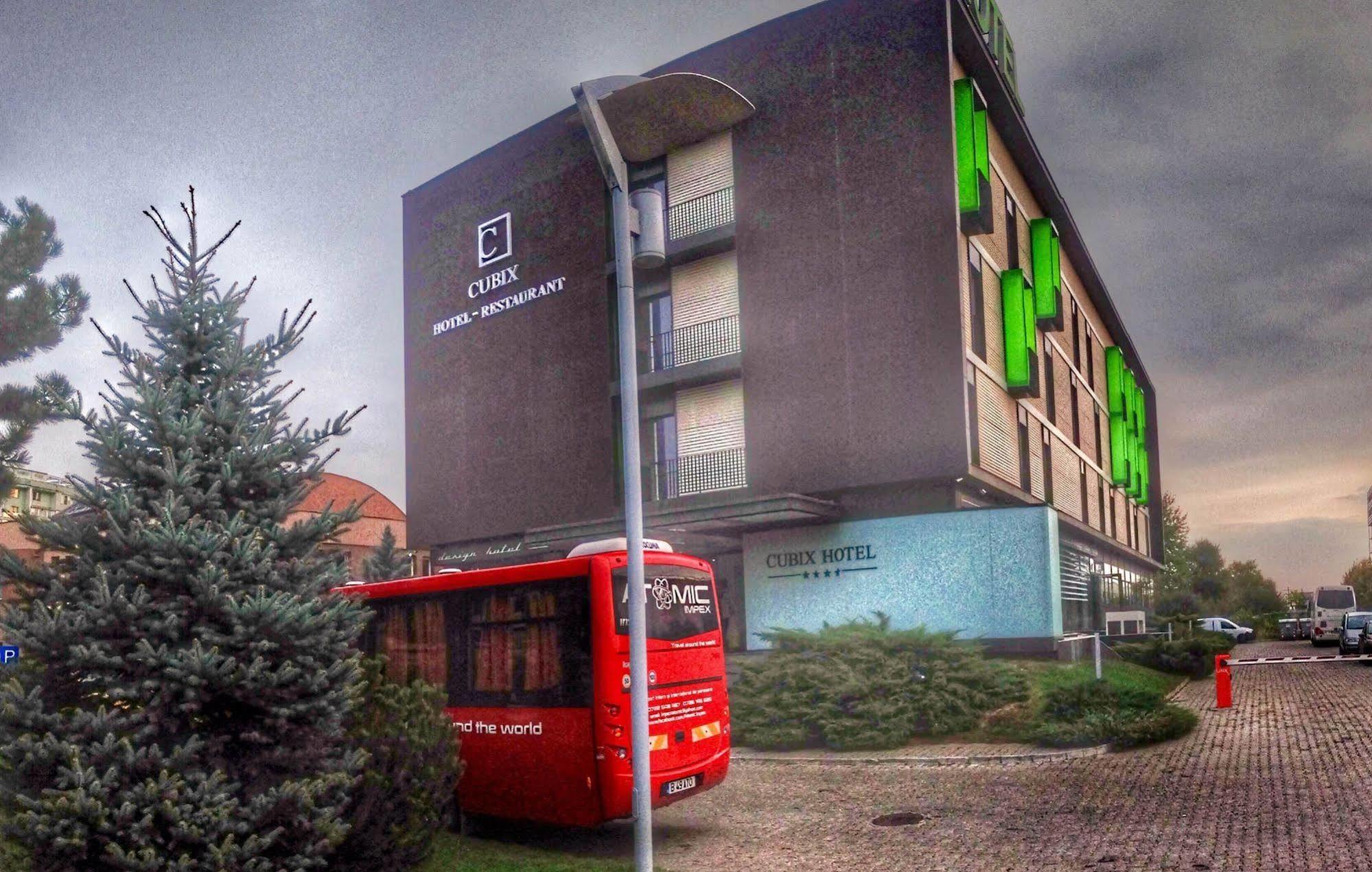 Hotel Cubix Brașov Exterior foto